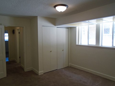 Floor plan for 1 bed, 1 bath, 520 sqft